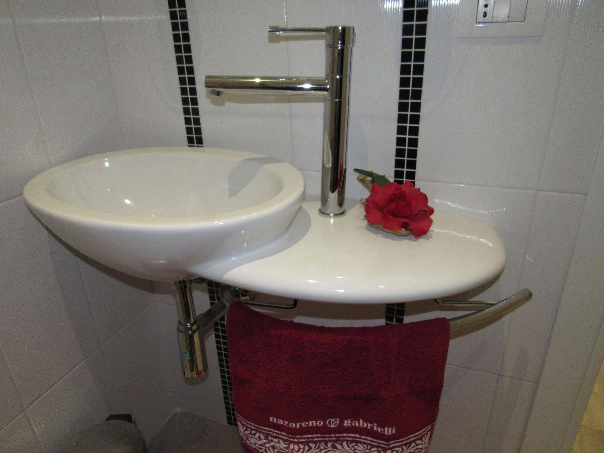 La Voce Del Violino Bed and Breakfast Ragusa Exteriör bild