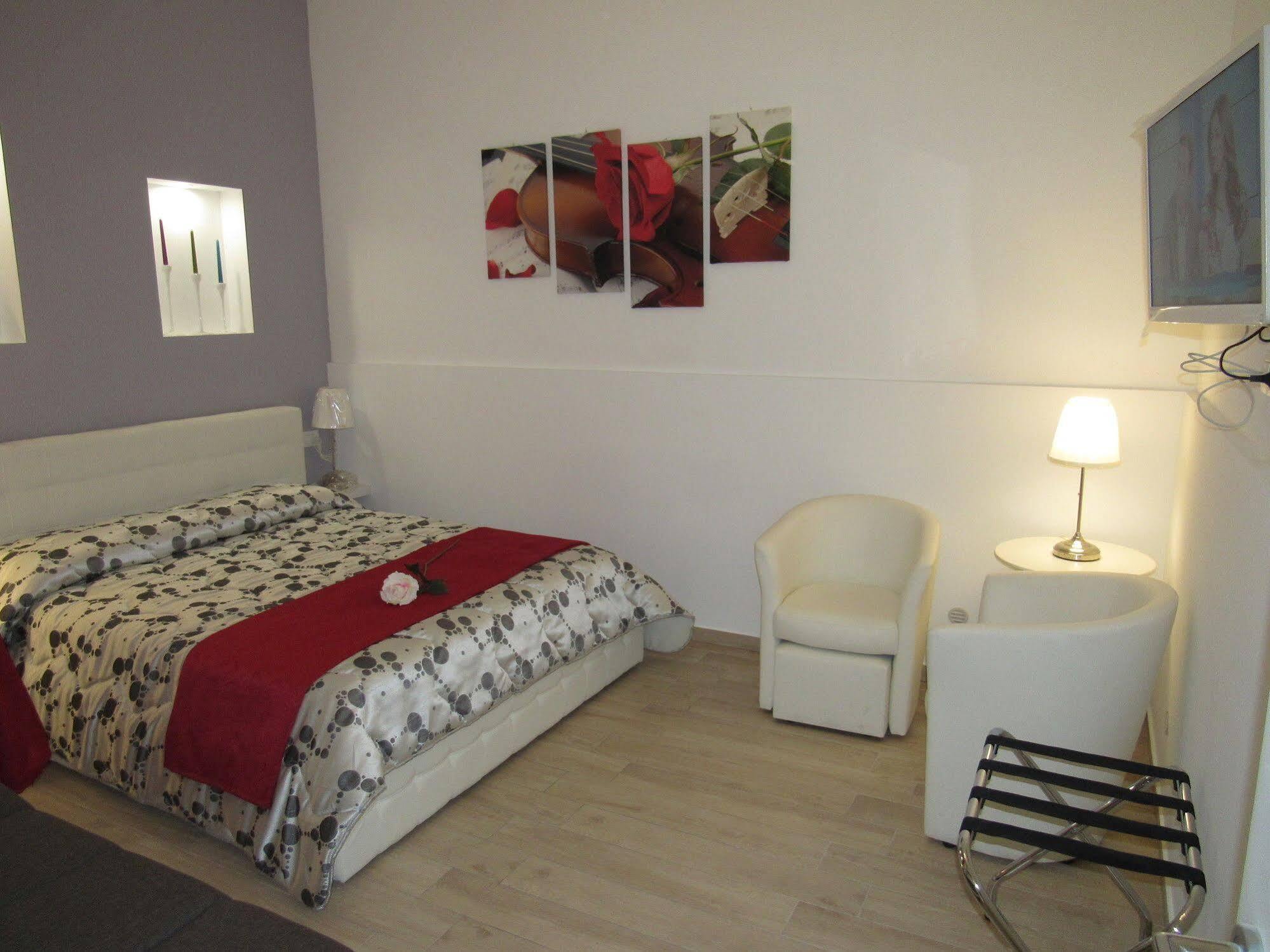 La Voce Del Violino Bed and Breakfast Ragusa Exteriör bild